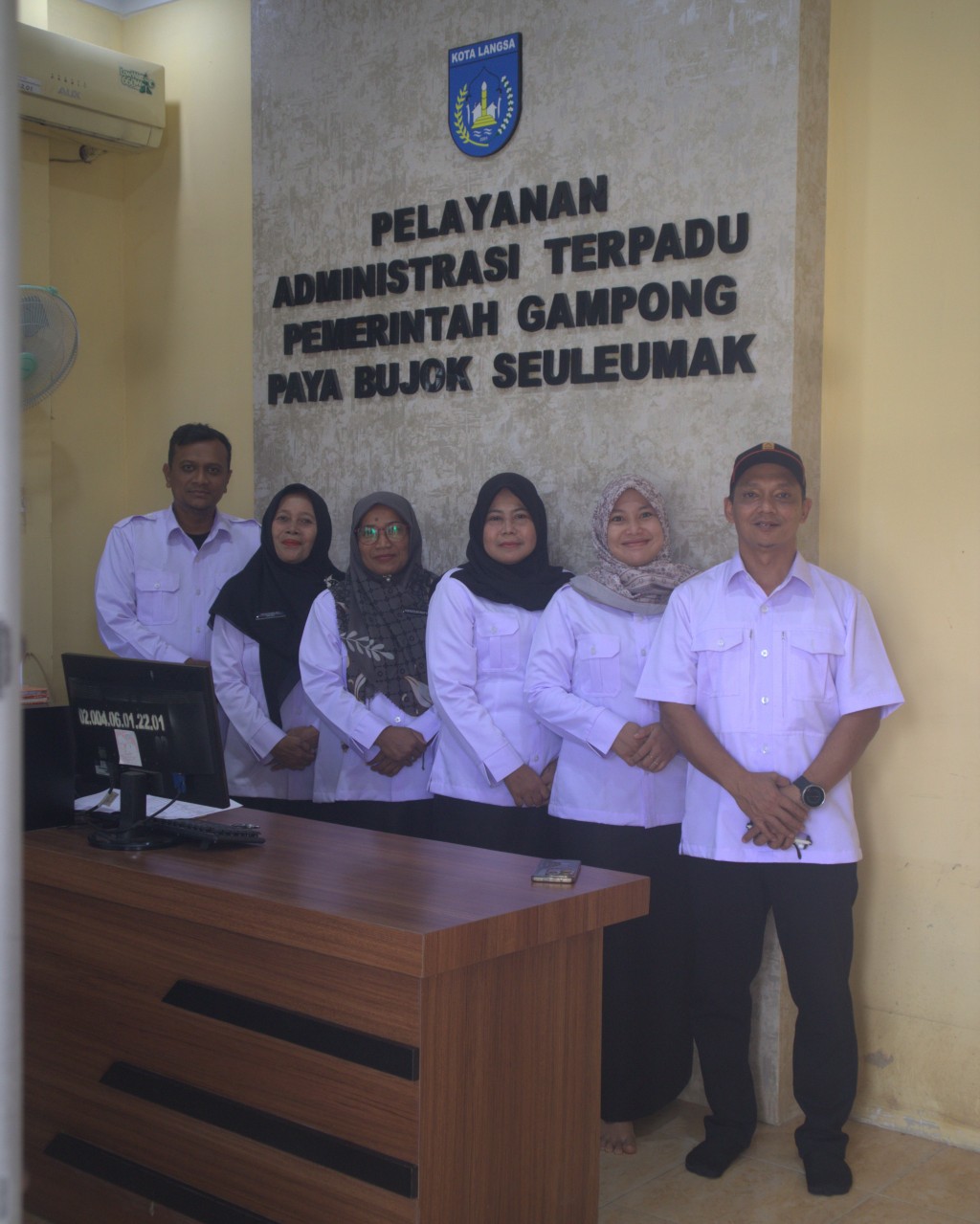 Perangkat Gampong Paya Bujok Seulemak